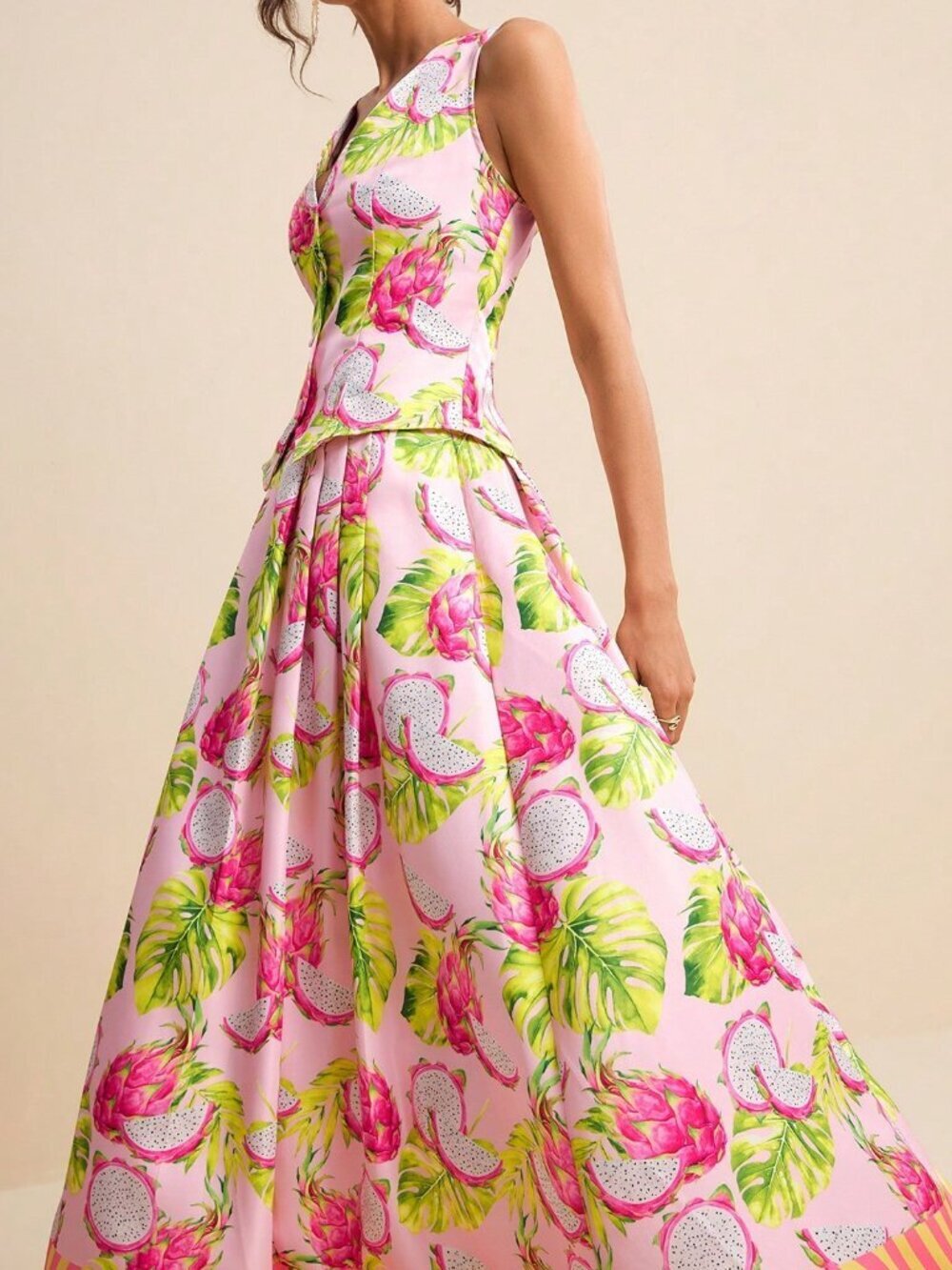 Pink Boho Women's Dragonfruit Tropical V-Neck Sleeveless Top & Skirt 2-Piece Set - Picture 6 of 7